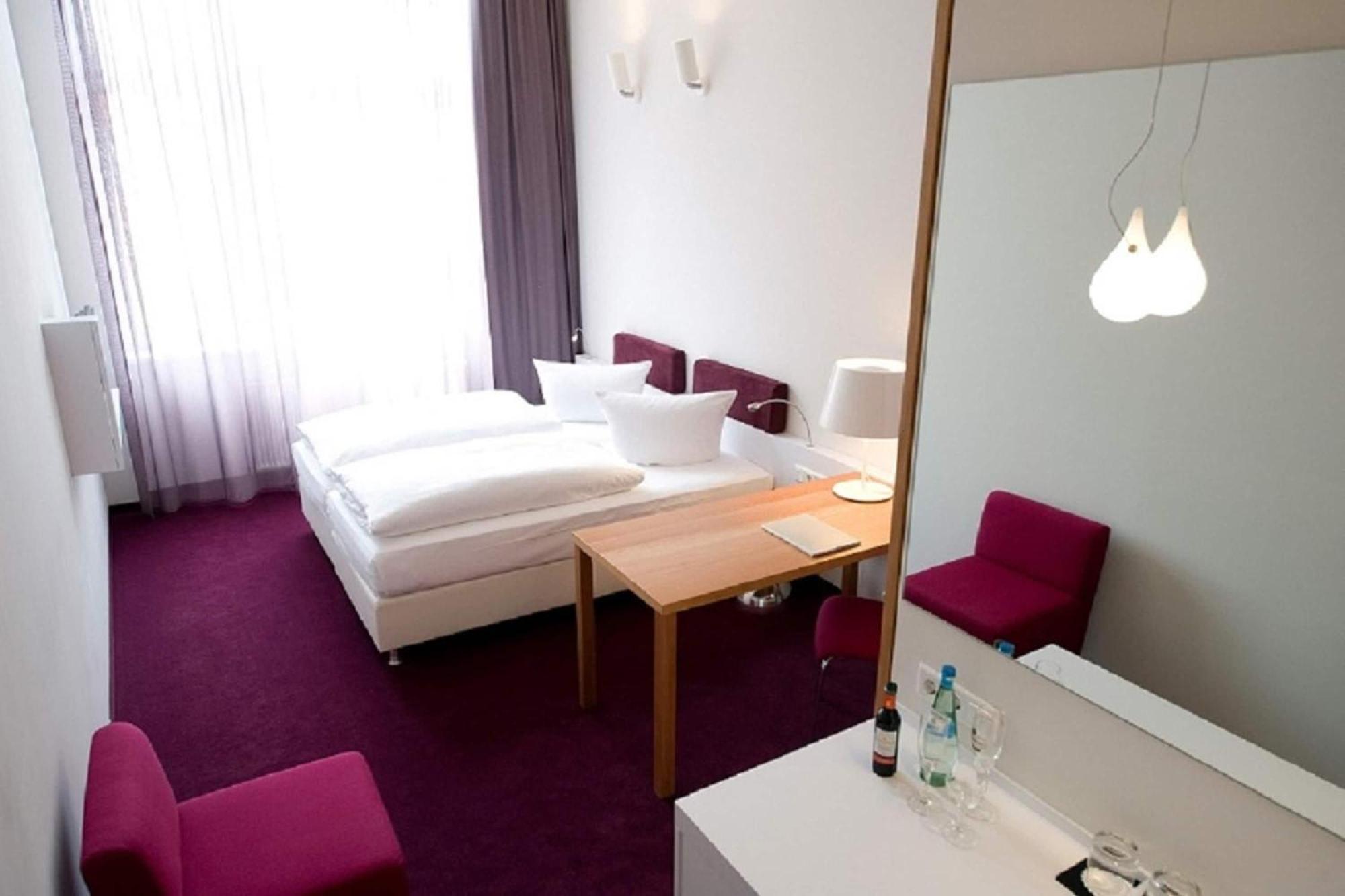 Wyndham Garden Berlin Mitte — Photos 2